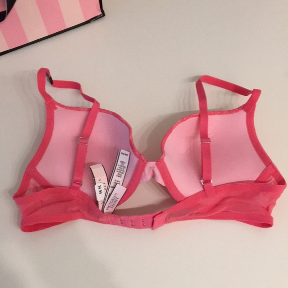 BRAND NEW Victoria’s Secret Dream Angels Bra (NWT) - Picture 3 of 6